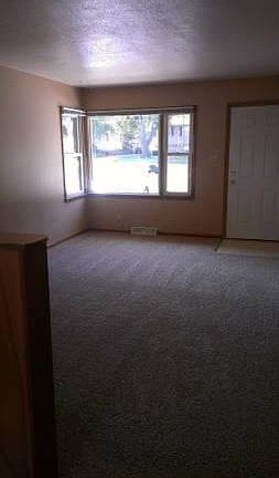 3rd image of 210 2nd St NW #210