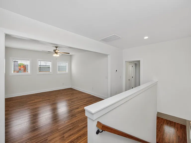 7 Decatur St — Photo 40