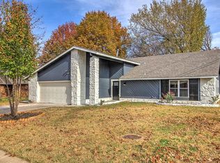 2805 S Chestnut Ave, Broken Arrow, OK 74012
