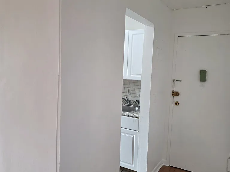 1010 Willowbrook Rd #2F — Photo 6