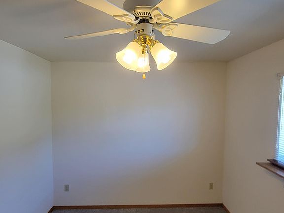 2nd image of 311 Honeycomb Cir