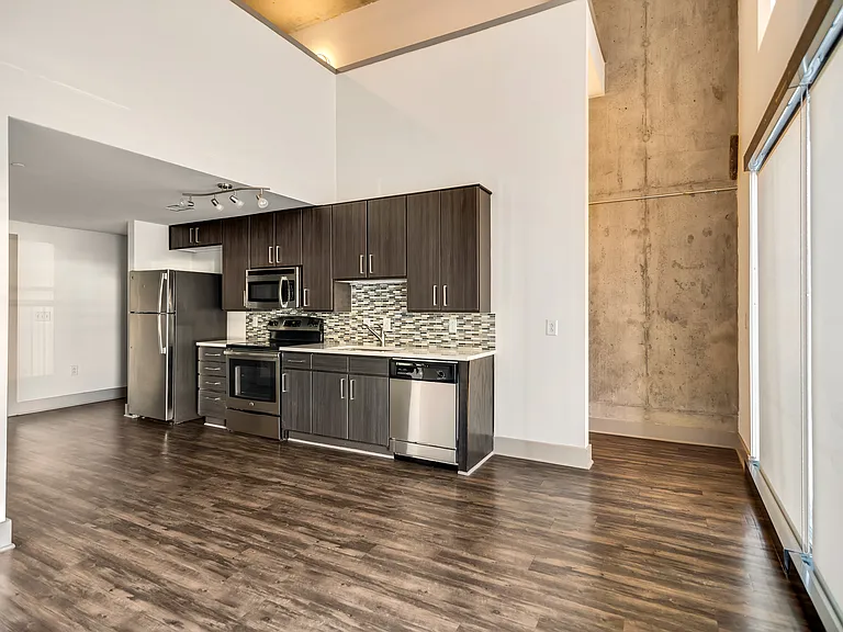 Artemis Midtown — Photo 17