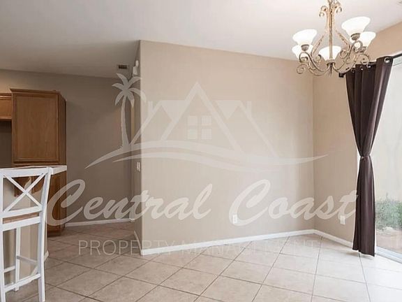 5th image of 2305 S Cordoban Ln
