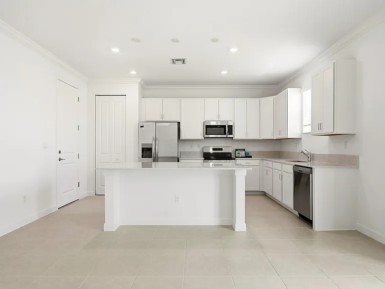 2986 Spanish Cedar Pl — Photo 5