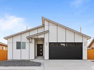 715 Buttercup St S, Soap Lake, WA 98851