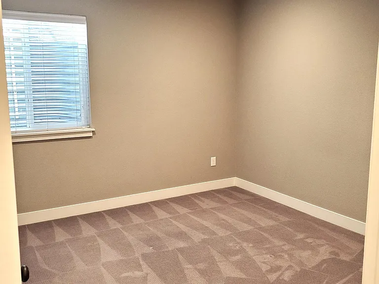 basement bedroom