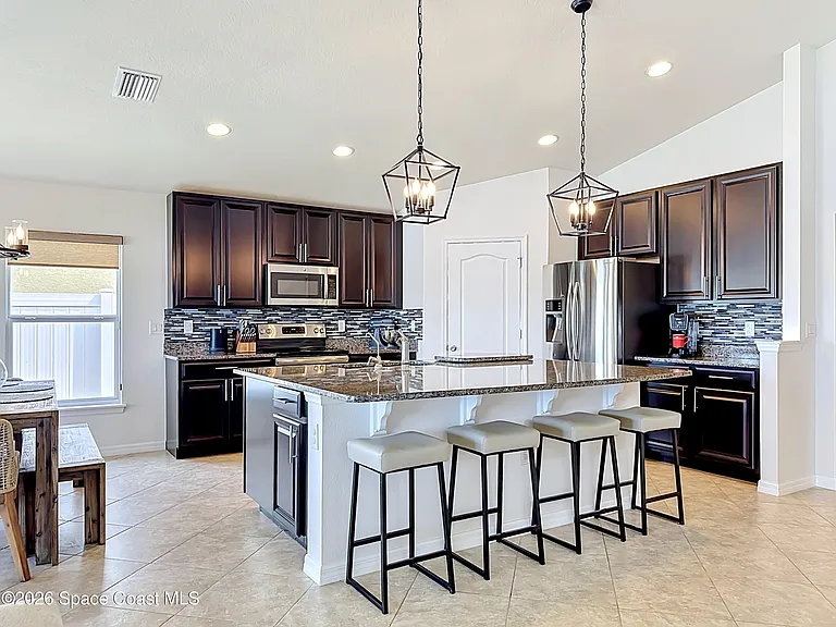 12033 Grand Kempston Dr — Photo 16