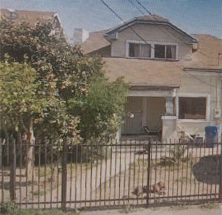 1st image of 629 E 23rd St