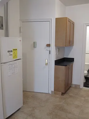 Rented by City & Suburban | media 21