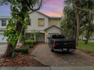 171 King Neptune Ln, Cape Canaveral, FL 32920