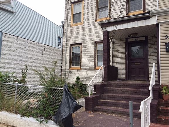 4th image of 95-21   102nd  St