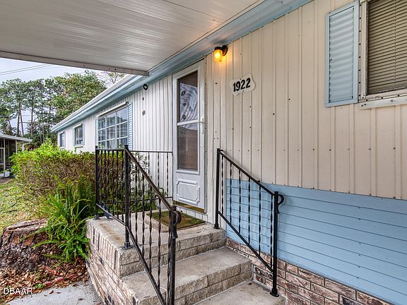 5th image of 1922 Sunny Palm Dr