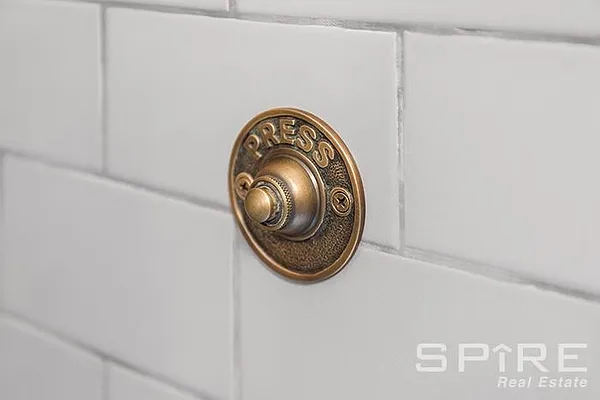 Rented by Spire Group | media 19