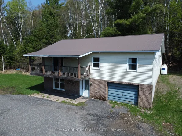 446 Biernacki Mountain Rd, Madawaska Valley, ON K0J 1B0