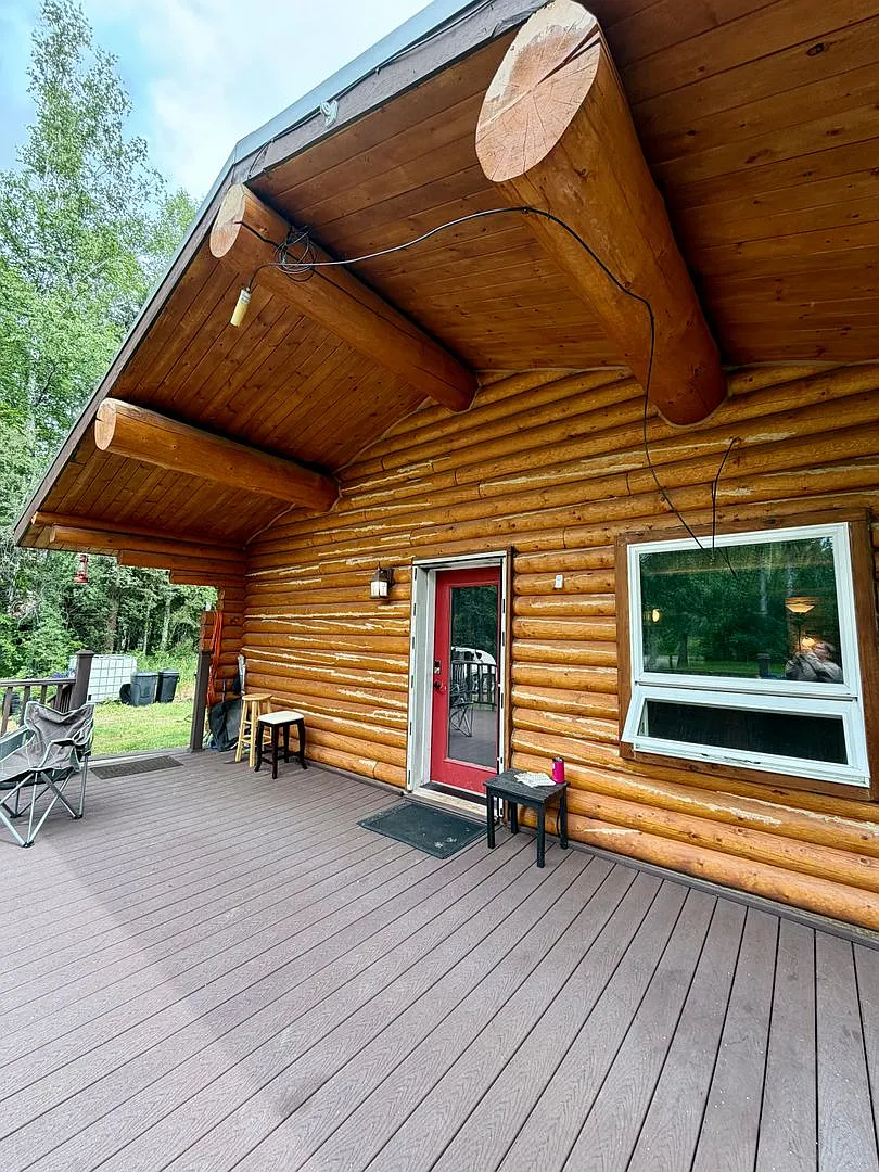 Cozy Cabin-Style Home in North Pole | Heat Included | Dog Friendly! — Photo 2