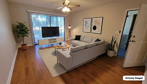 6004 Village Cir #6004 Photo 1
