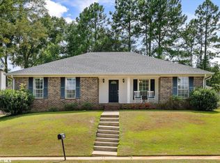 430 Lakeview Dr W, Mobile, AL 36695