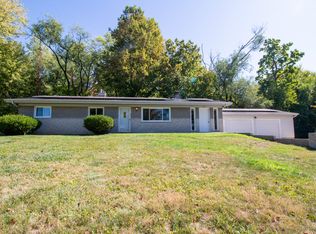2701 N Boohers Ct, Columbus, IN 47203