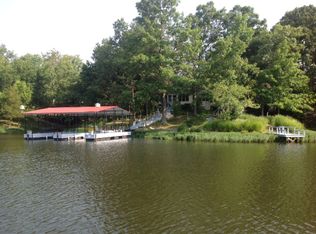 150 Bay Ridge Dr, Goreville, IL 62939