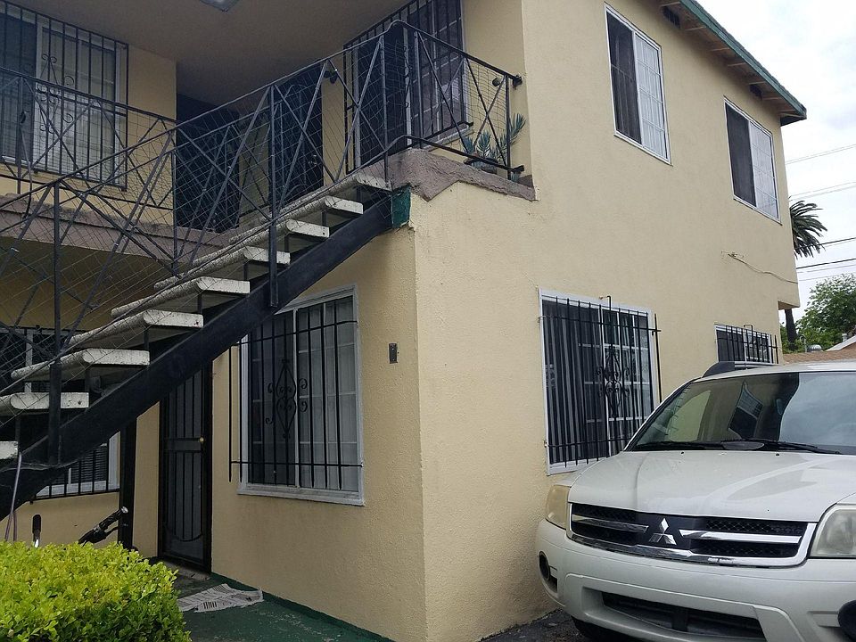 2nd image of 2851 S Orange Dr APT 7