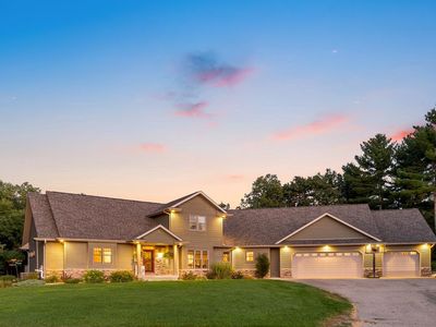 W1407 Seward Circle, Berlin, WI, 54923