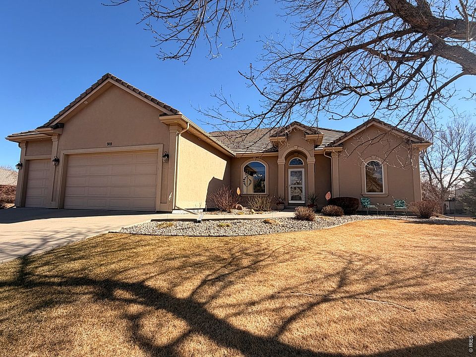1st image of 910 Owl Grove Pl