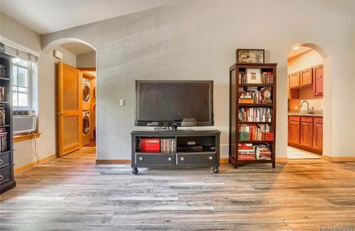 5077 Camel Heights Rd — Photo 4