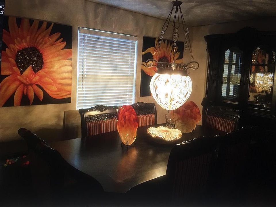 2nd image of 1006 Lincoln Ave