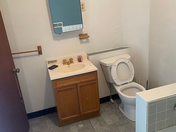 5th image of 1401 W 5th St #2