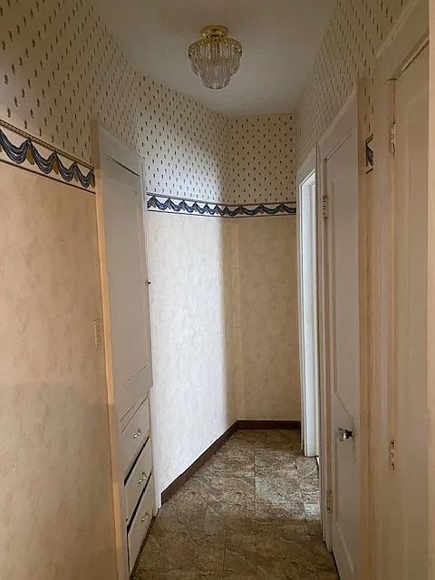 2 bed, $1,100 — Photo 2