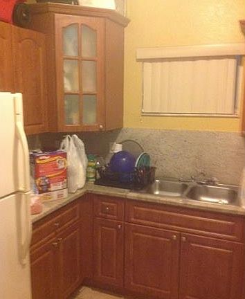 4th image of 2077 NW 91st St
