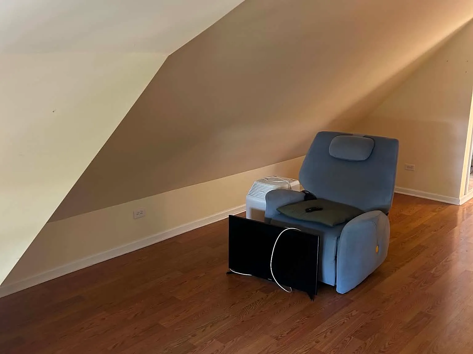 1 bed, 750 sqft, $1,300 — Photo 1