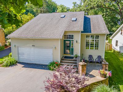 409 1/2 Concord Ave, Fox River Grove, IL, 60021