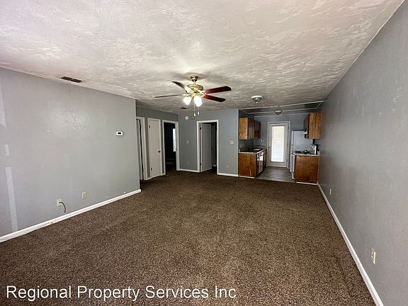 3rd image of 701 Pointe Ct #C