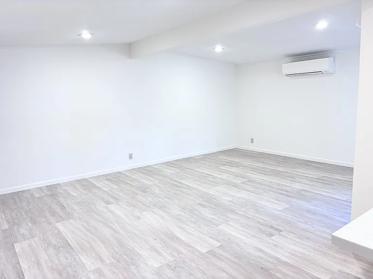 5178 Bowden Ave — Photo 6