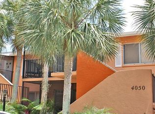 4050 Ice Castle Way APT 4, Naples, FL 34112