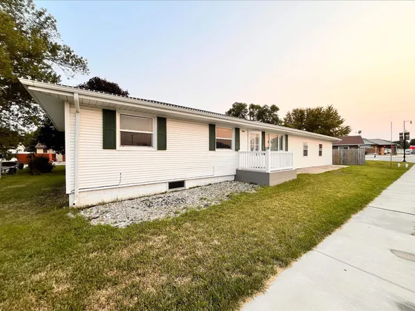 909 W Benjamin Ave, Norfolk, NE 68701