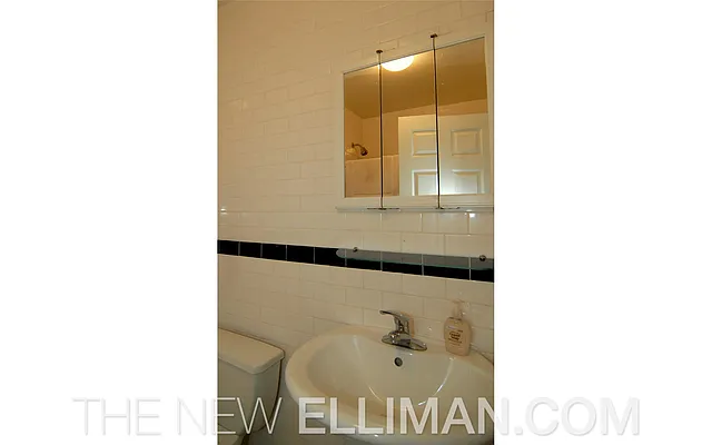Rented by Douglas Elliman | media 34