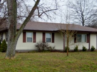 408 State Hwy W, Oran, MO 63771