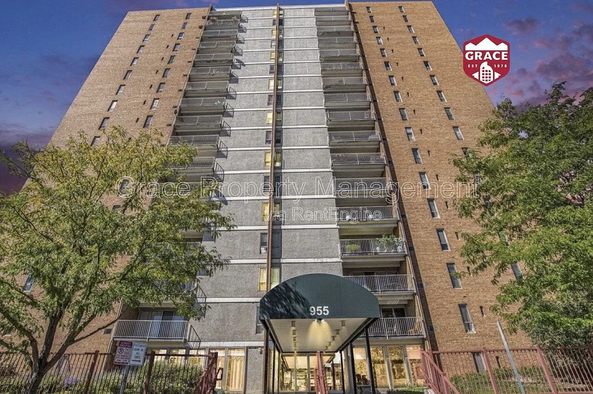 Building Photo - 955 Eudora St #407