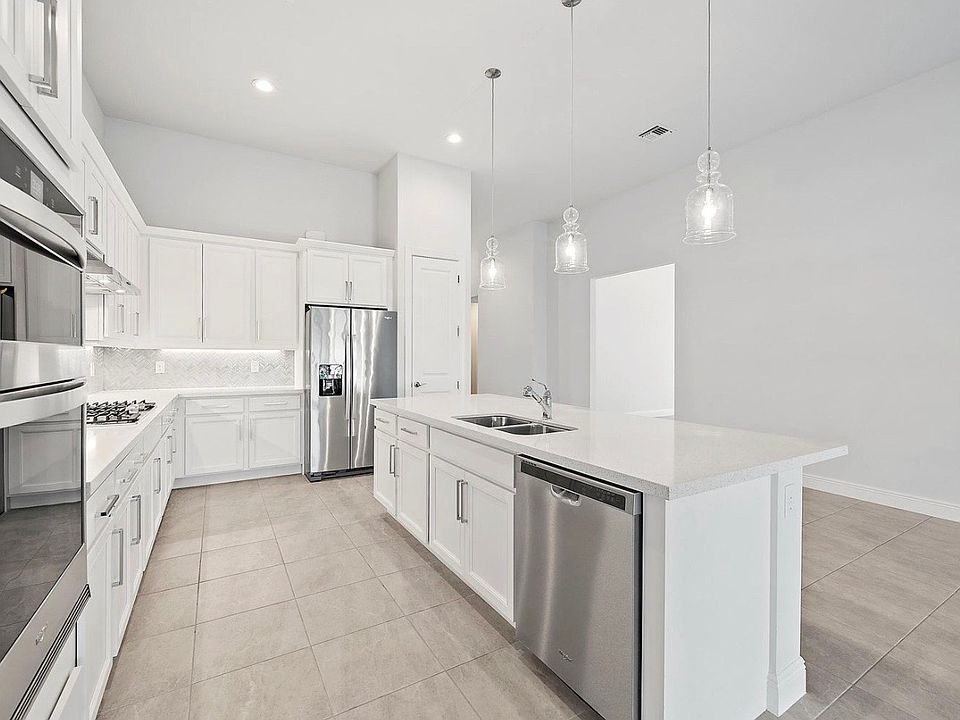 1st image of 12541 Nautilus Cir