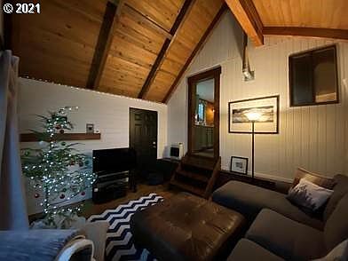 5th image of Northwoods Cabin 121