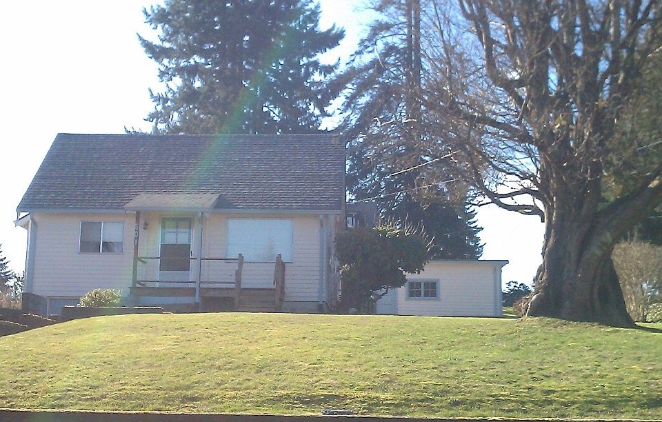 1st image of 501 4th Ave W