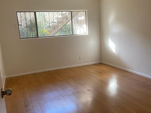 3rd image of 6147 Alcott St #6147