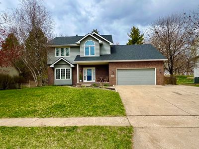 2501 Ridgewood Dr, West Des Moines, IA, 50265