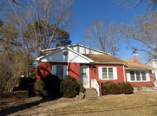 907 Lake Dr, Ironton, MO 63650