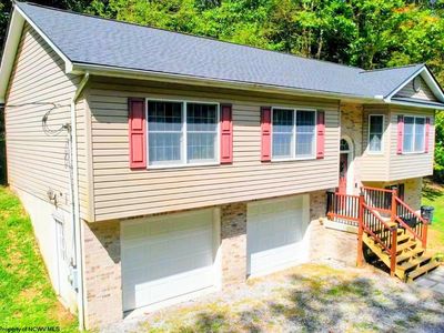 211 Tunnel Hollow Rd, Fairmont, WV, 26554
