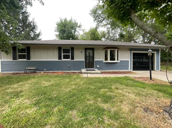 1173 N Conway Ave, Marshall, MO 65340