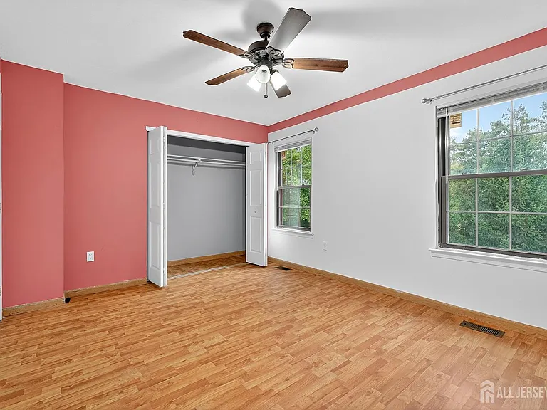 134 Pear Tree Ln — Photo 17