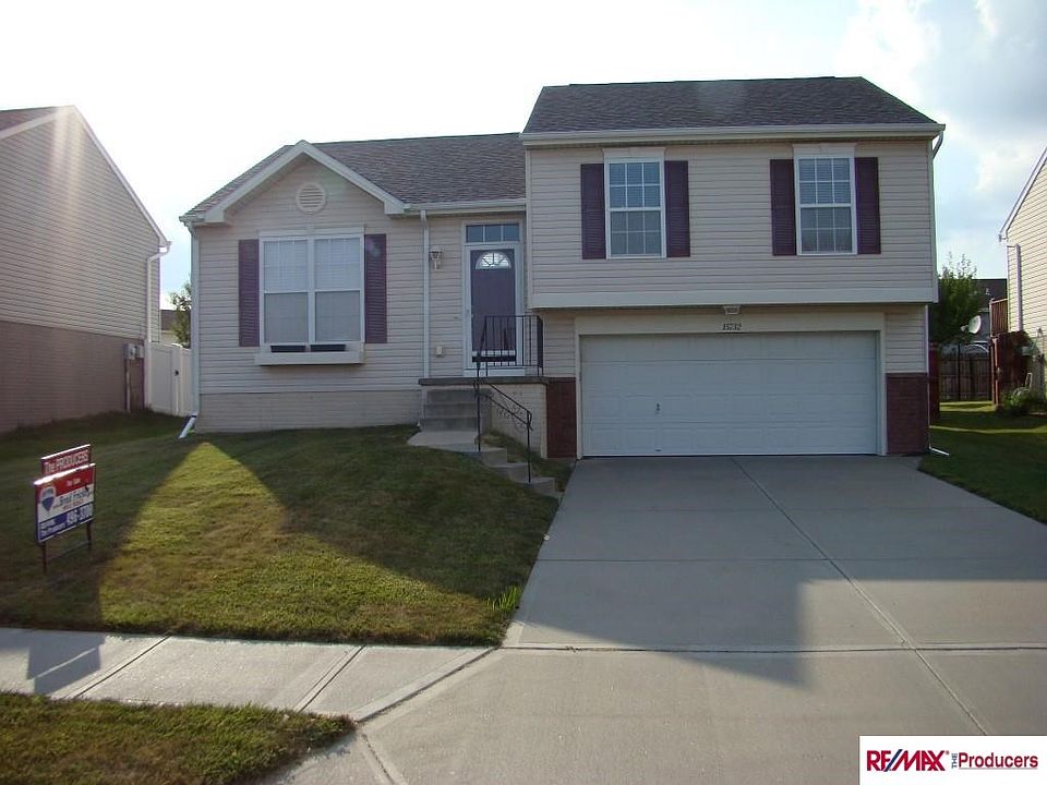 1st image of 15732 Rosewood St